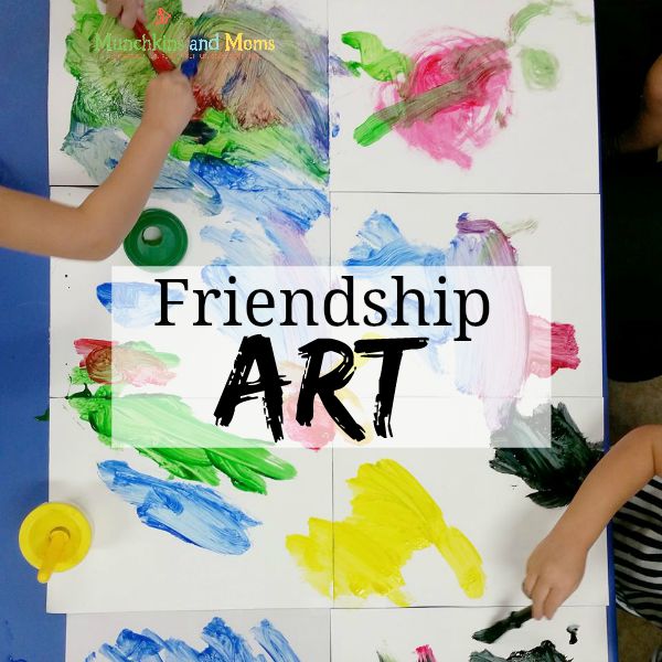 Make this cooperative Friendship Art with preschoolers!