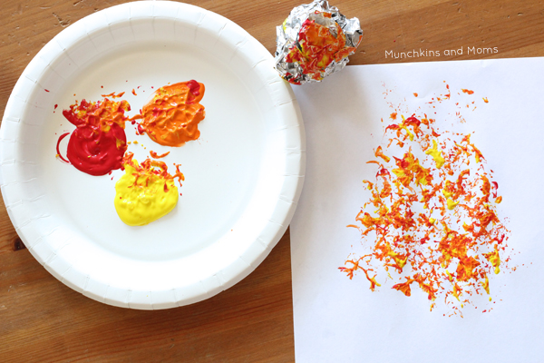 Foil printed Fall Tree Art! This is a great fall preschool art project, so easy!!