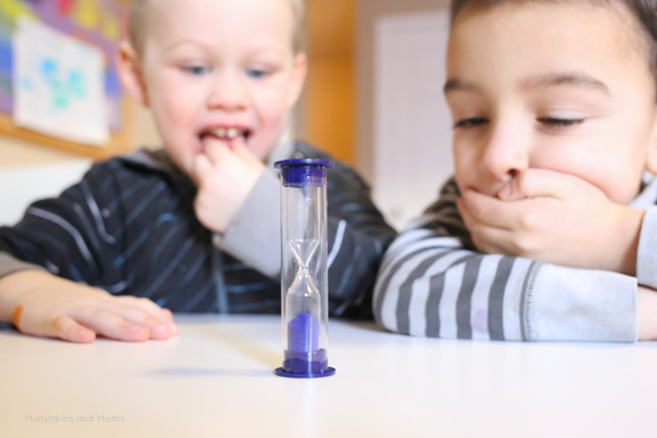 Teach preschoolers time with this simple idea!