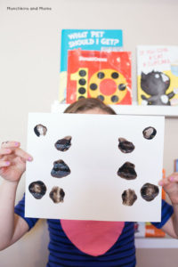 Preschool and first grade lesson plan to use with the book 10 Black Dots