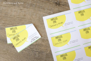 FREE printable playdate cards for moms! These would be super convenient on the playground!